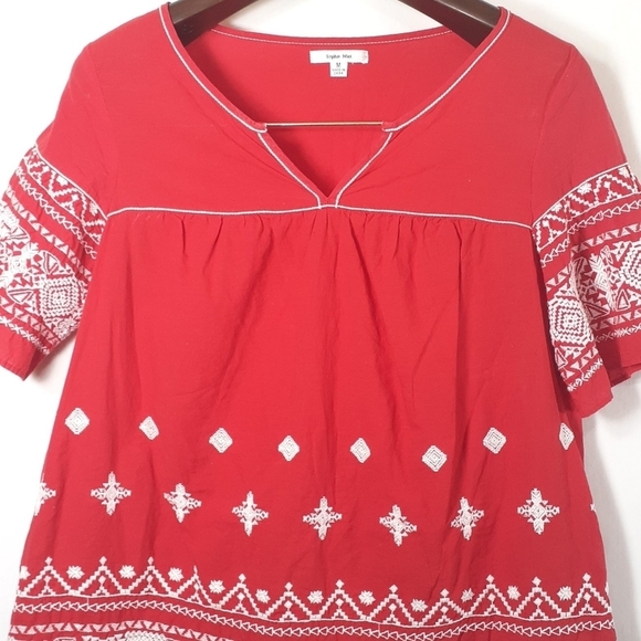 a Sophie max size Medium shirt - Picture 1 of 4